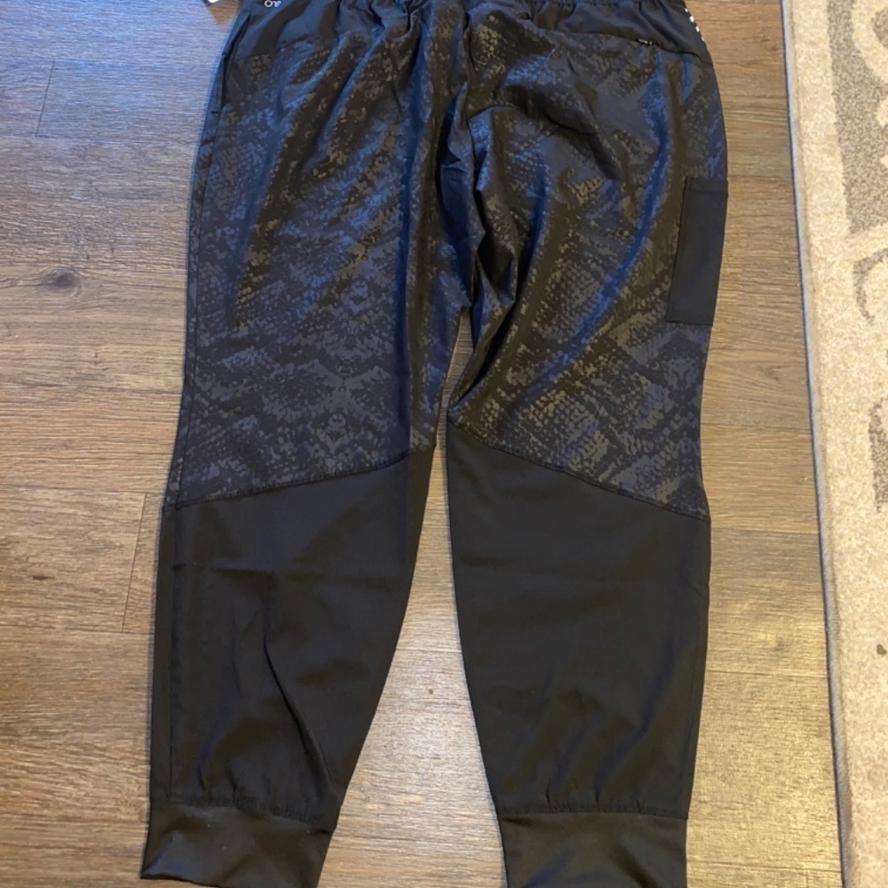 Barco Uniforms XL petite black 3 pocket cargo jogger new nwt - Picture 7 of 10